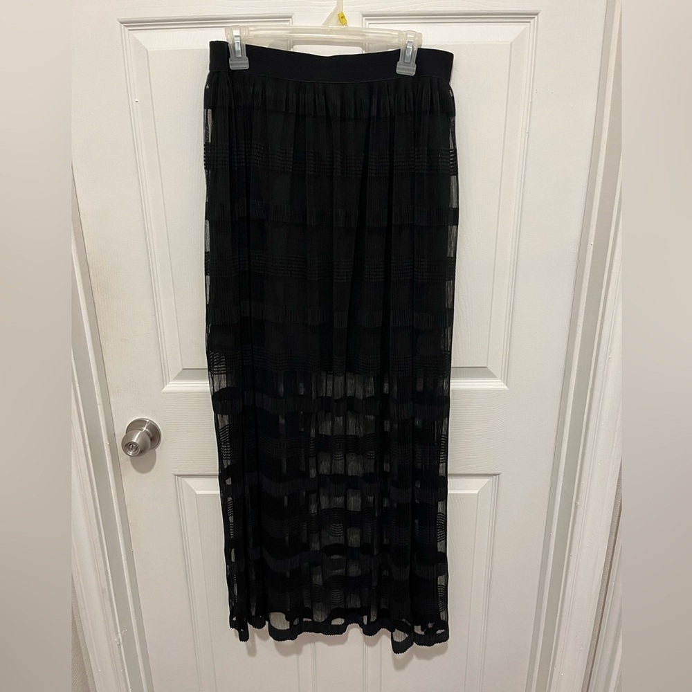 Lena Gabrielle Women’s Black Maxi Skirt Size M - Picture 2 of 12